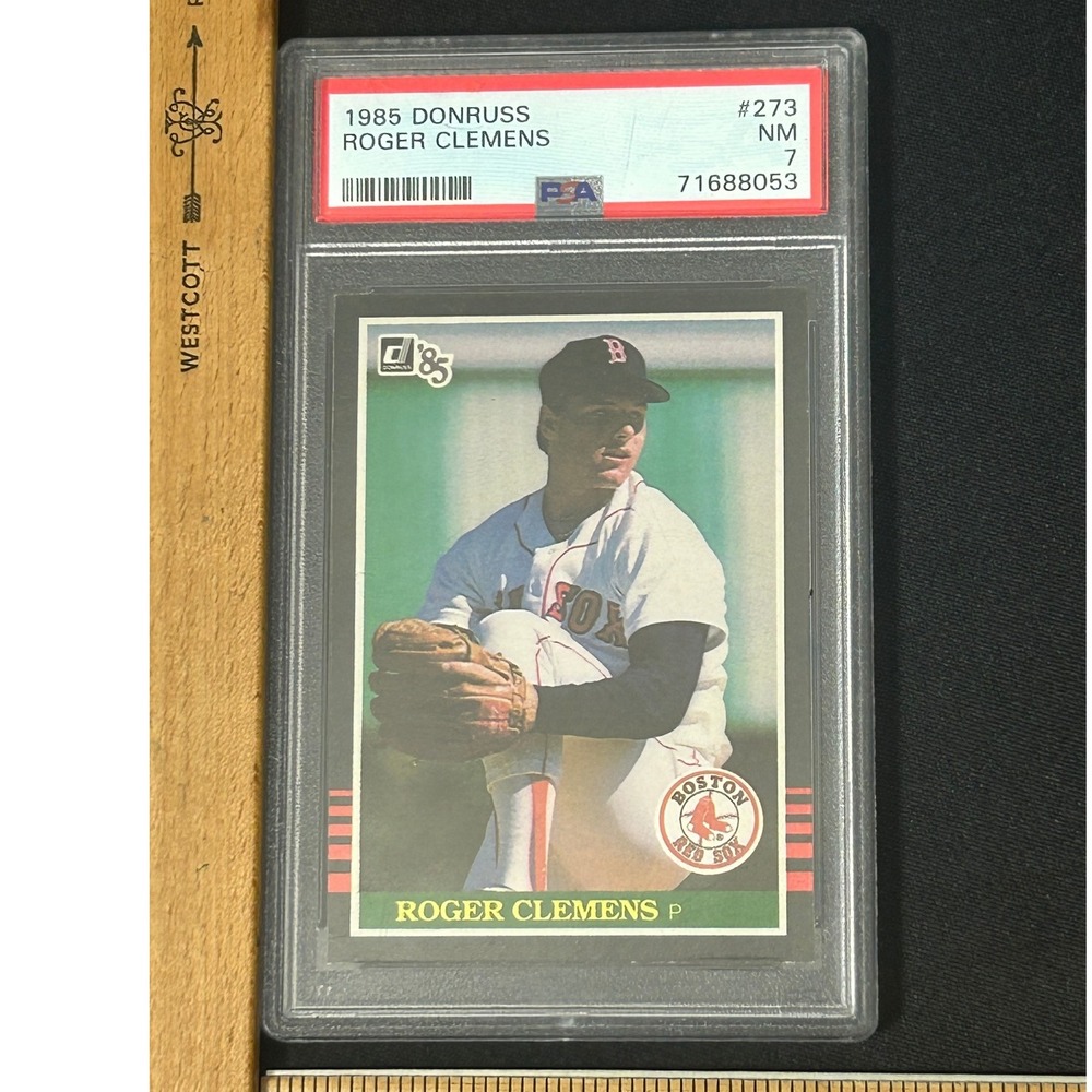 1985 Donruss Roger Clemens Boston Red Sox Baseball Card PSA Graded NM 7